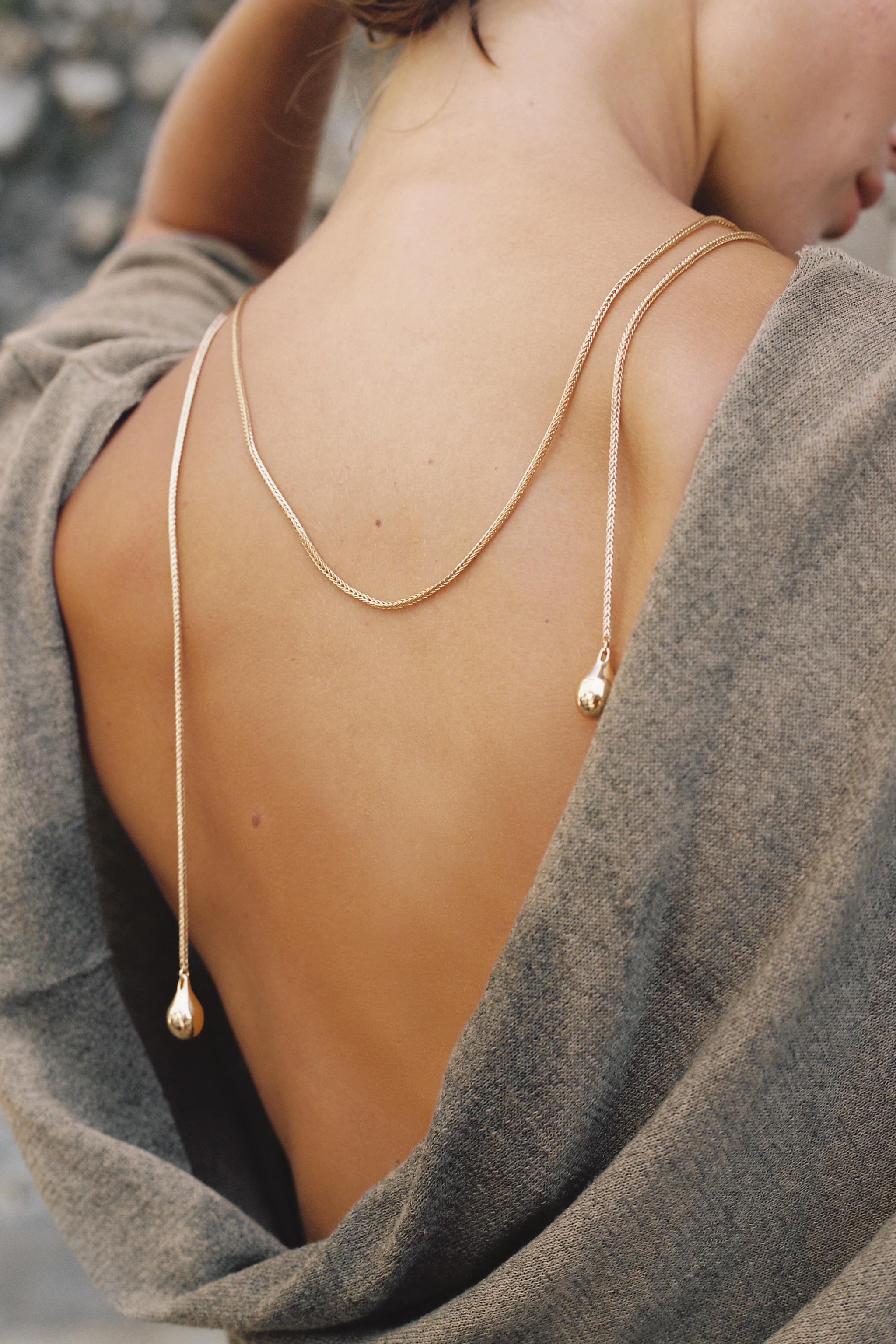 LONG CHAIN NECKLACE
